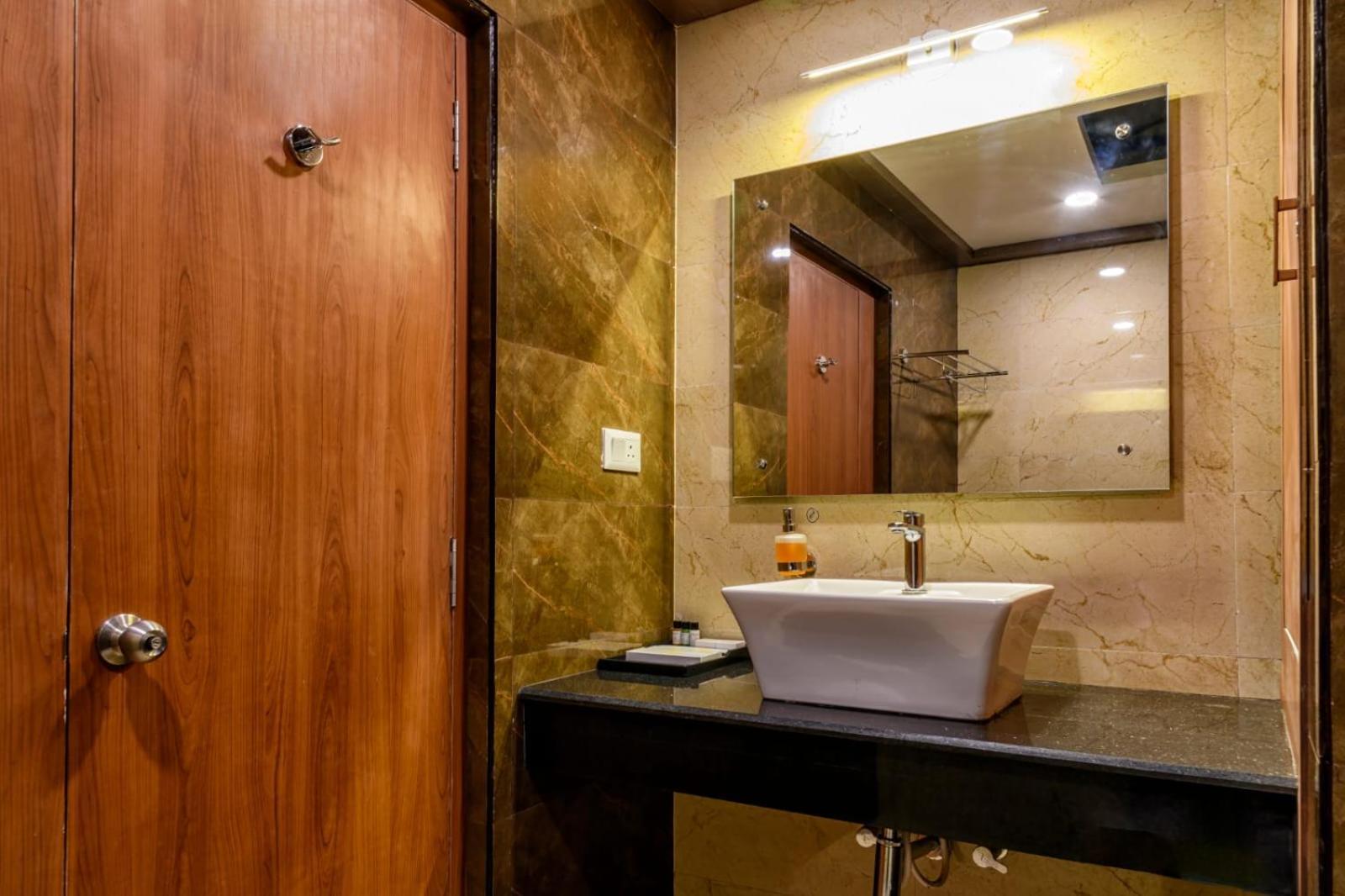 Rs Regal Inn-Deoghar Dış mekan fotoğraf