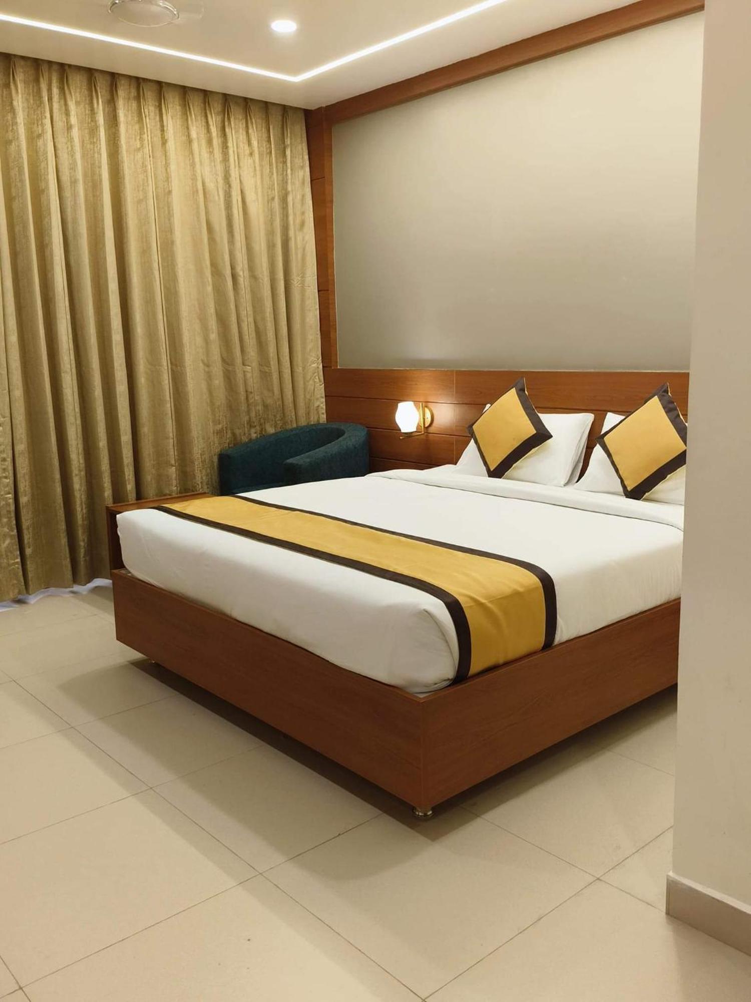 Rs Regal Inn-Deoghar Dış mekan fotoğraf